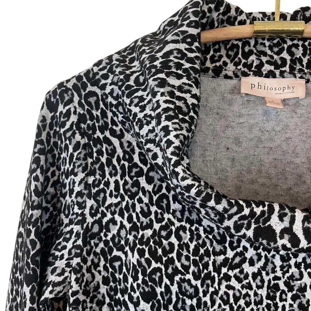 Philosophy Snow Cheetah Jacquard Cowl Neck Sweater Size Large - Picture 4 of 10